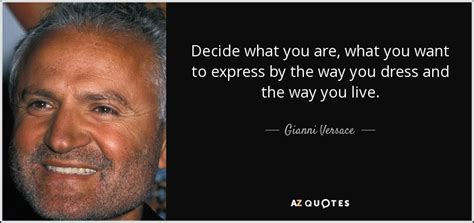 gianni versace frasi|gianni versace quotes about fashion.